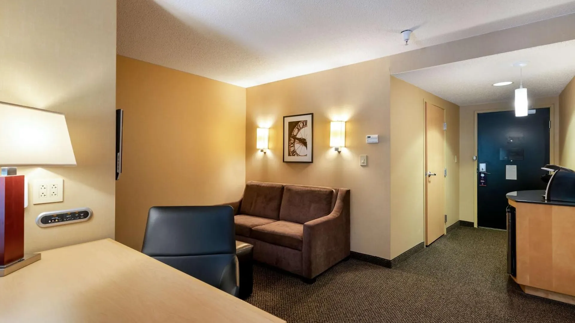 Doubletree By Hilton Hotel Savannah Airport