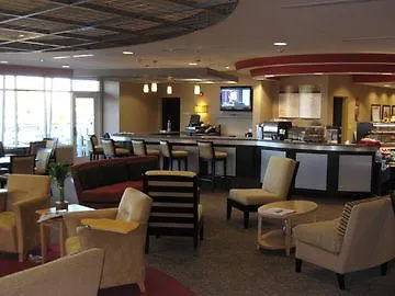 Doubletree By Hilton Hotel Savannah Airport
