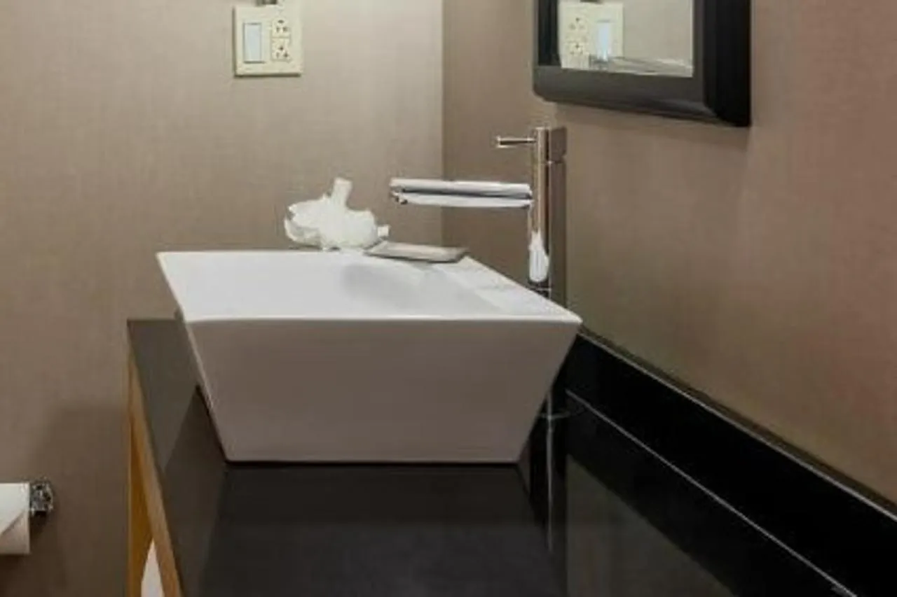 Doubletree By Hilton Hotel Savannah Airport